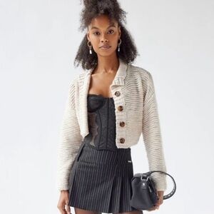 NWOT Urban Outfitters BDG cropped sweater XS